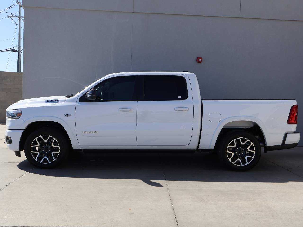 ram ram 1500 pickup 2026 1C6SRFJT1TN257676 image ram ram 1500 pickup 2026 1C6SRFJT1TN257676 image